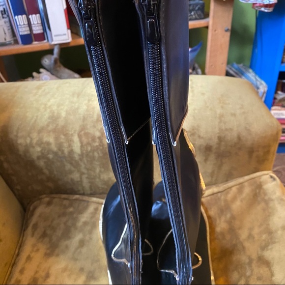 Vintage Y2K black and gold knee high flat boots - Picture 6 of 11